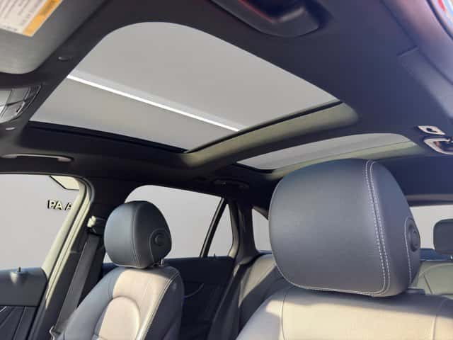 2021 Mercedes-Benz GLC200 GLC 300 - Image 16