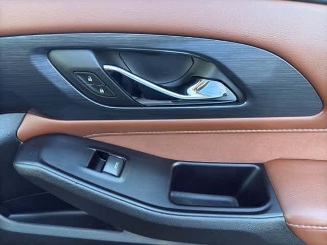 2020 Chevrolet Traverse High Country - Image 17