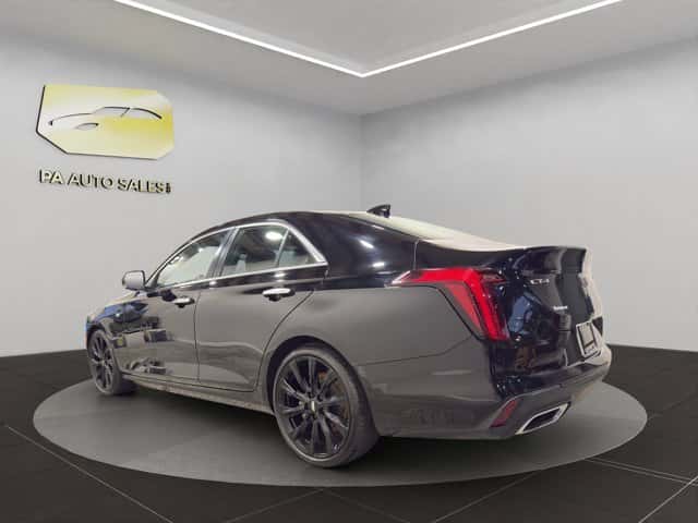 2022 Cadillac CT4 Luxury - Изображение 15