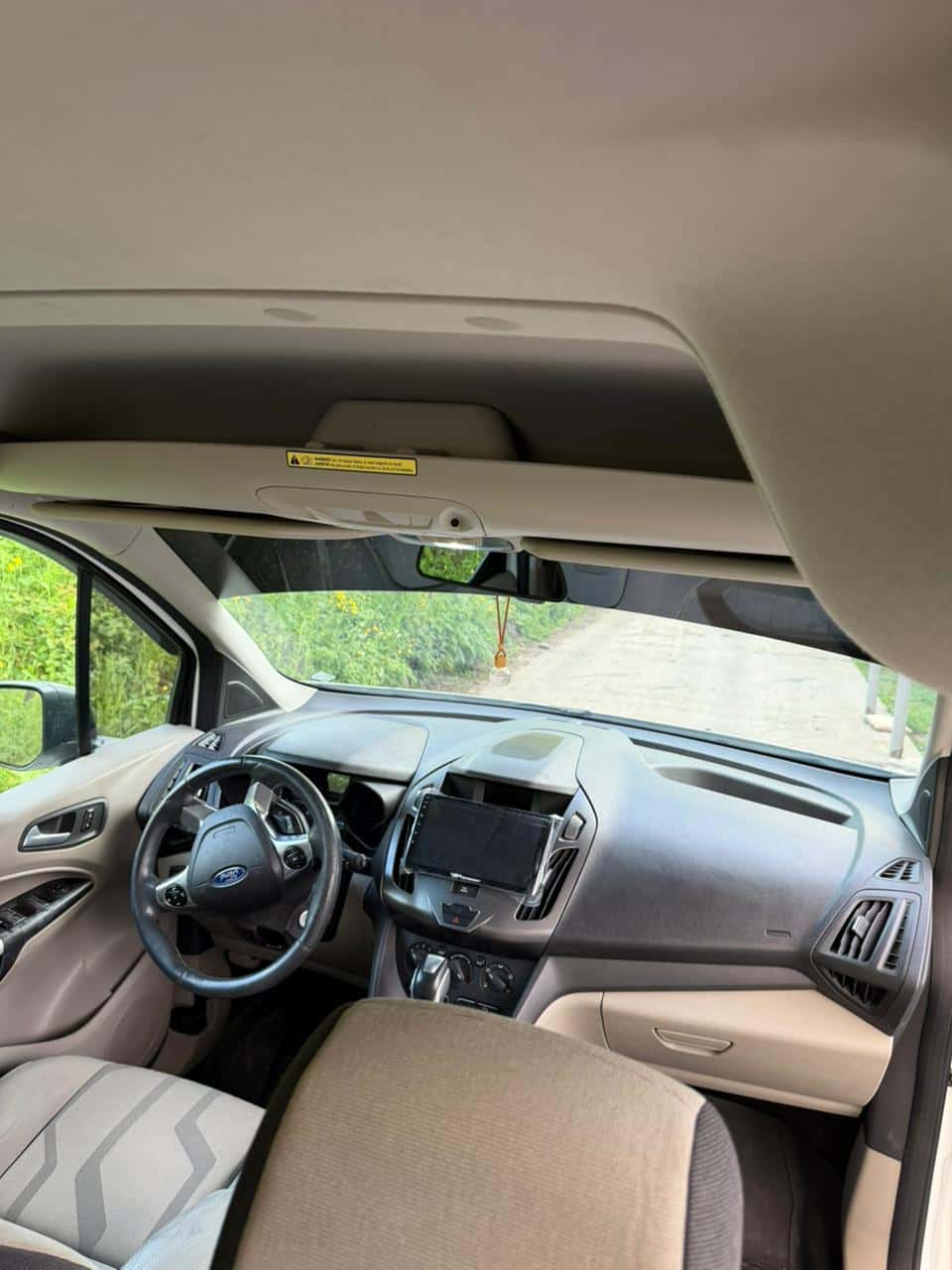 2015 Ford E-Transit - Image 4