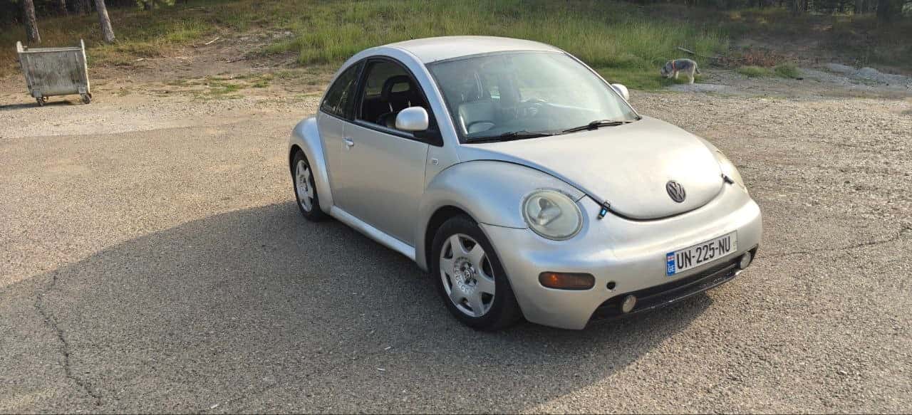 1999 Volkswagen New Beetle - Image 5
