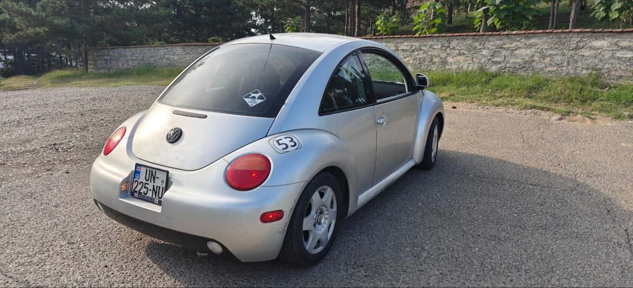 1999 Volkswagen New Beetle - Image 7