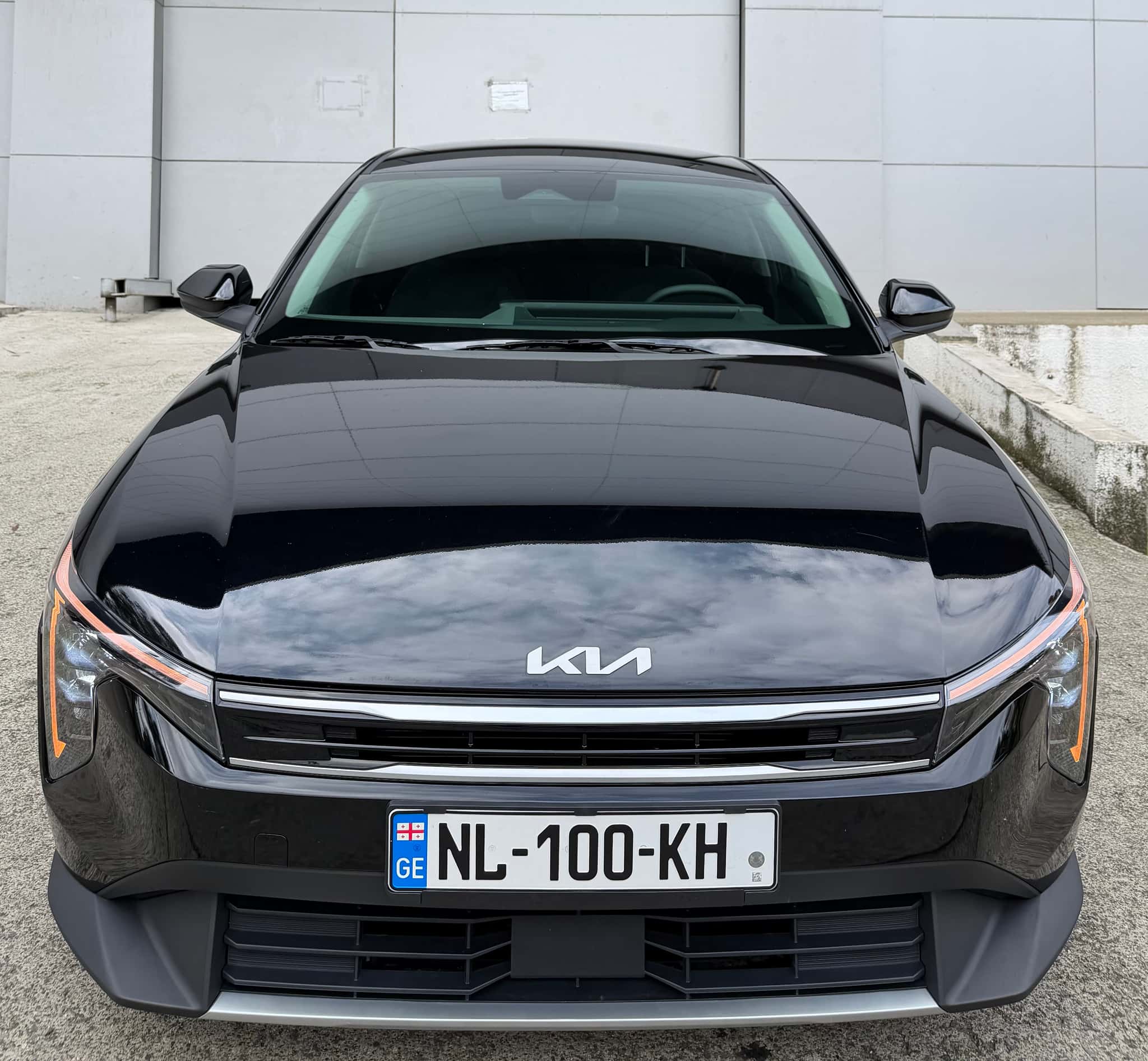 2025 KIA K4 - სურათი 1