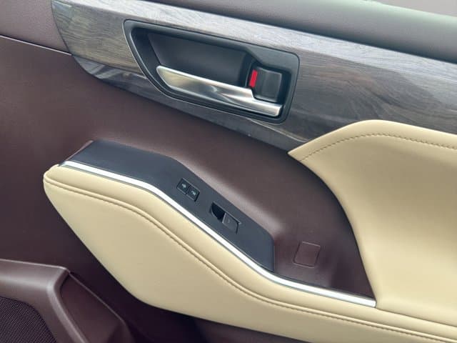 2022 Toyota Grand Highlander Hybrid Limited