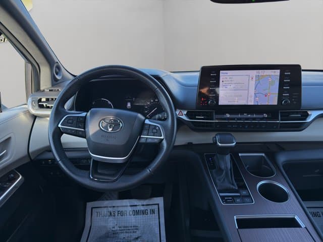 2024 Toyota Sienna XLE