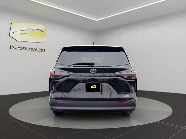 2024 Toyota Sienna LE Mini-, Passenger