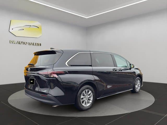 2024 Toyota Sienna LE Mini-, Passenger