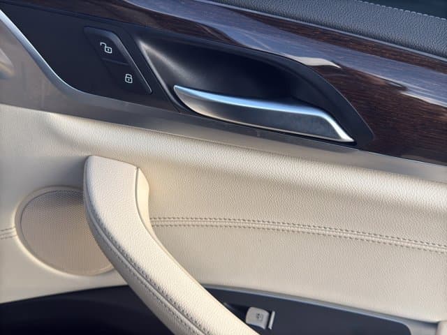 2021 BMW X3 M40i
