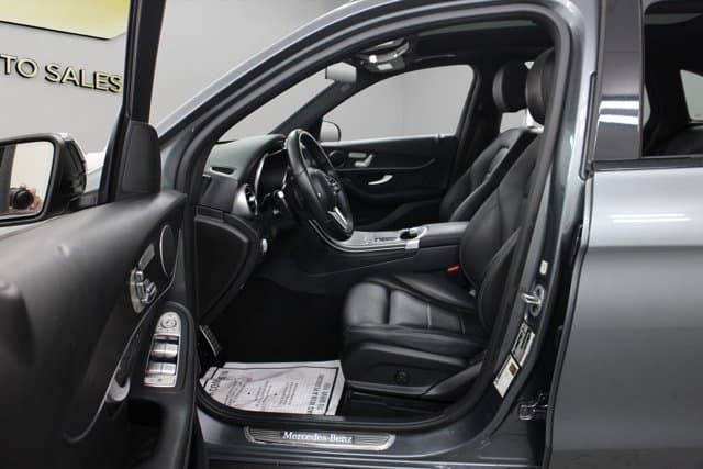 2022 Mercedes-Benz GLC200 GLC 300