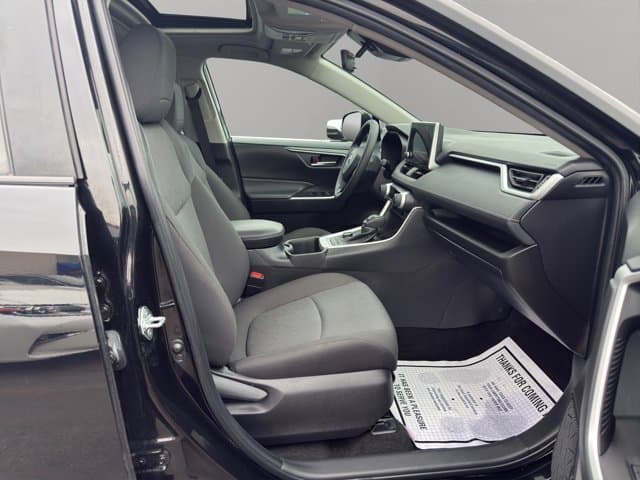 2023 Toyota RAV 4 Hybrid XLE
