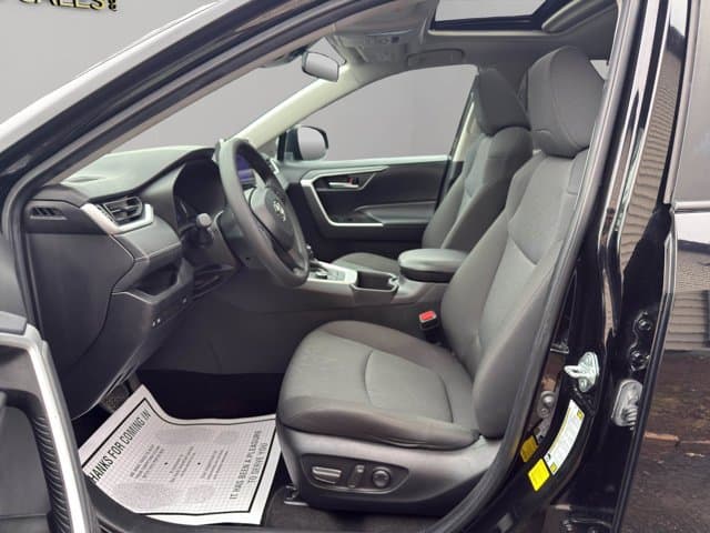 2023 Toyota RAV 4 Hybrid XLE
