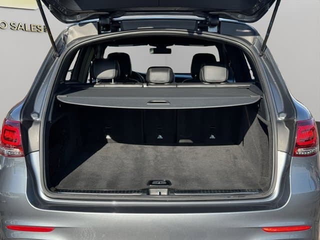 2021 Mercedes-Benz GLC200 GLC 300