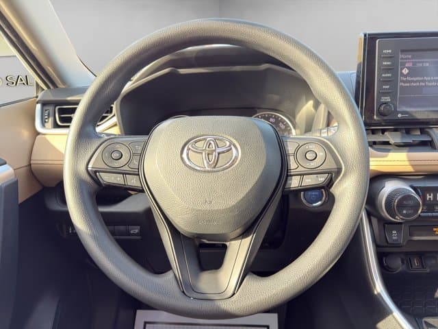 2021 Toyota RAV 4 Hybrid XLE