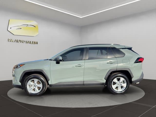 2021 Toyota RAV 4 Hybrid XLE