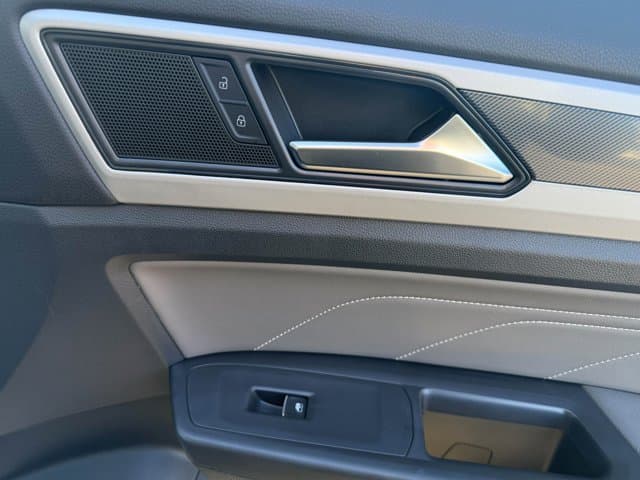 2022 Volkswagen Atlas 3.6L V6 SEL R-Line