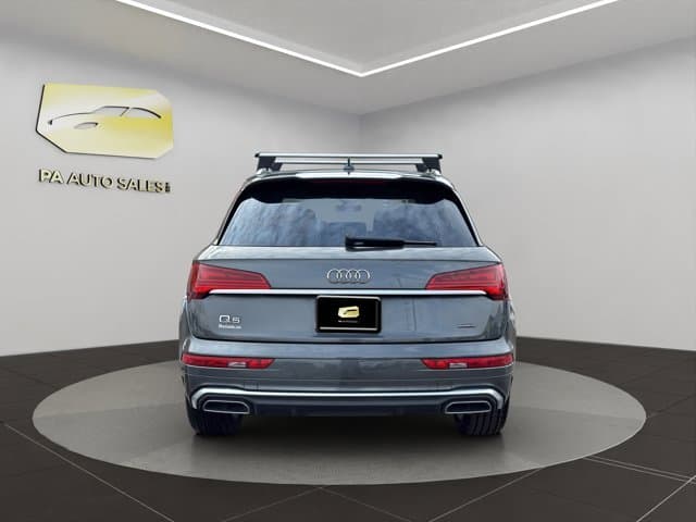 2022 Audi Q5 S line Premium Plus