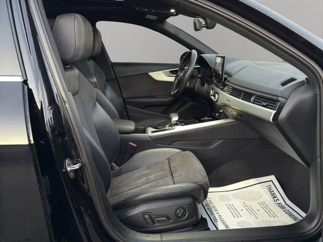 2023 Audi A4 S line Premium Plus