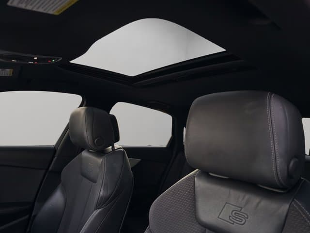 2023 Audi A4 S line Premium Plus