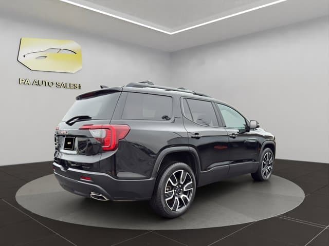 2021 GMC Acadia SLT