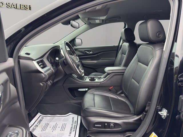 2021 GMC Acadia SLT