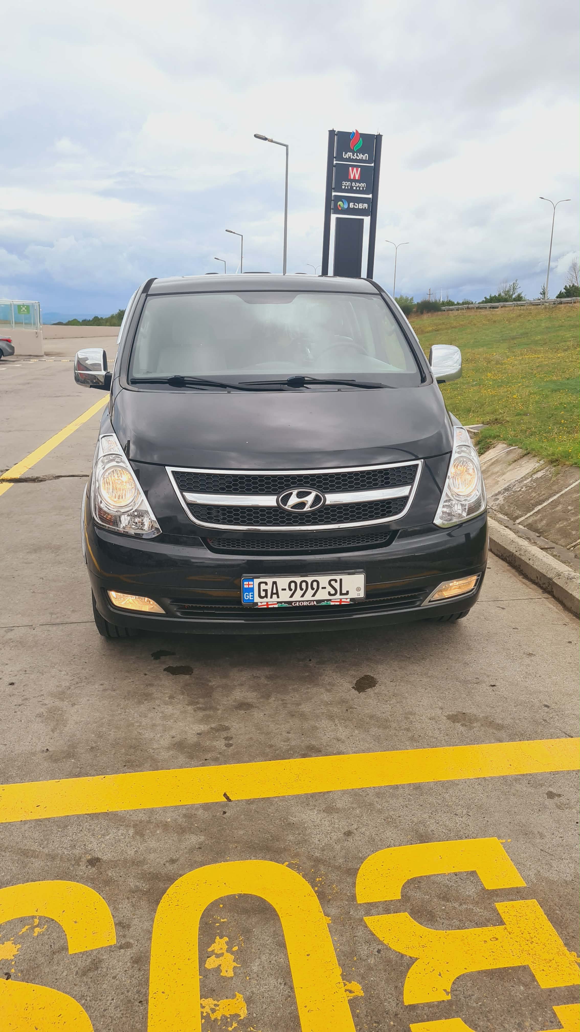2016 Hyundai Starex