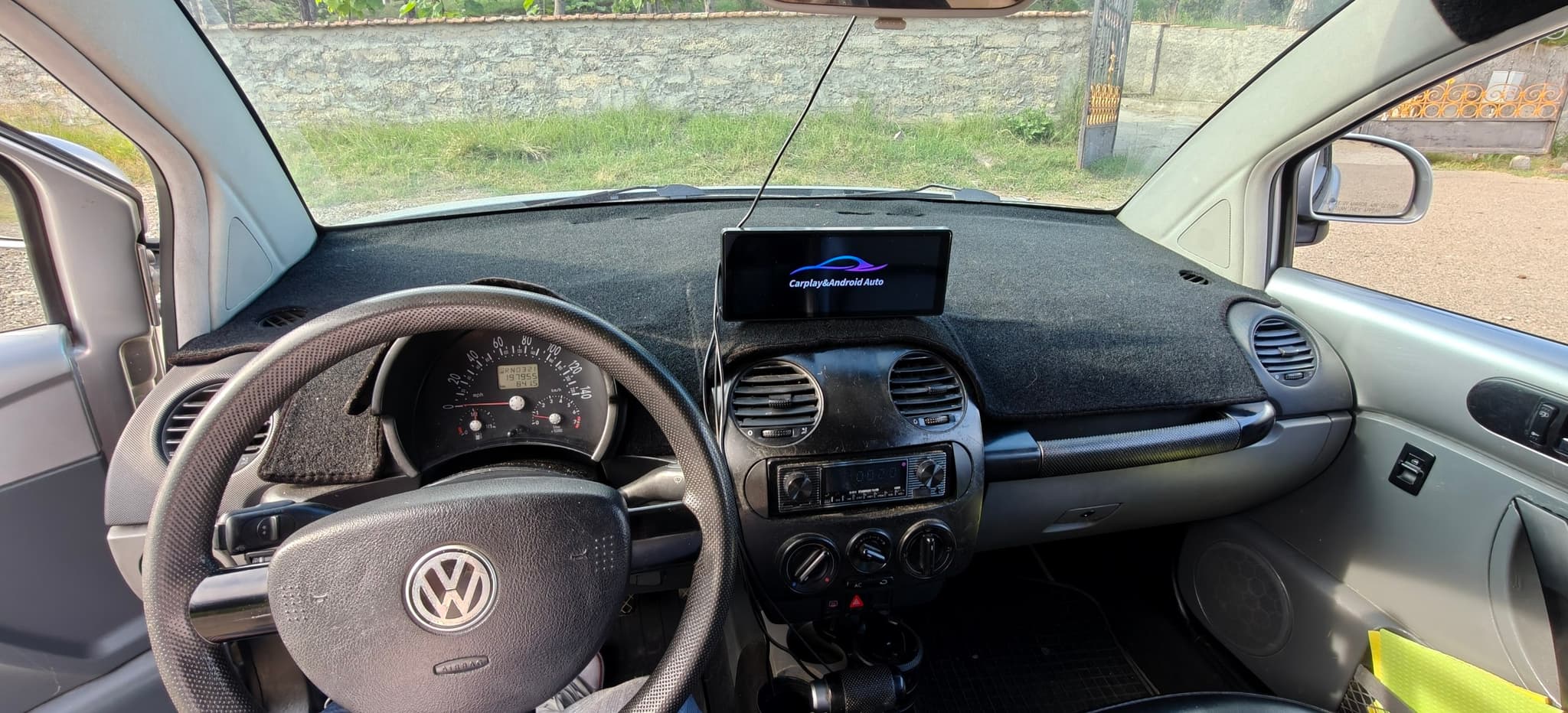 1999 Volkswagen New Beetle in Tbilisi