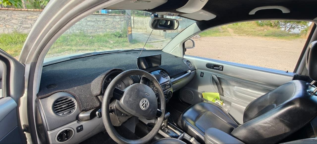 1999 Volkswagen New Beetle