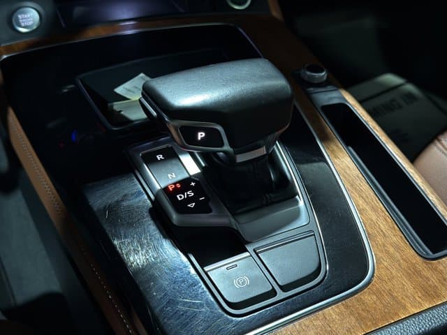2022 Audi Q5 S line Premium Plus