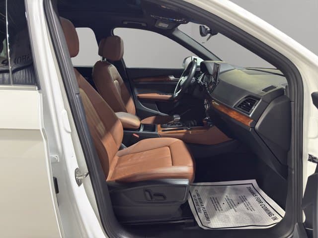2022 Audi Q5 S line Premium Plus