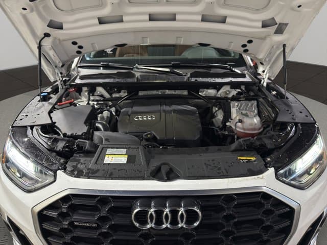 2022 Audi Q5 S line Premium Plus