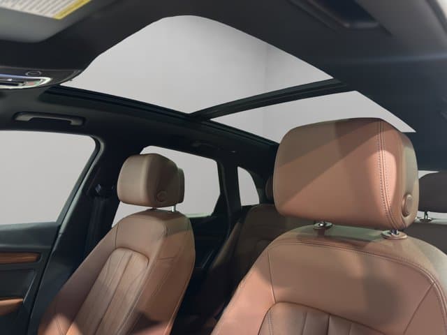 2022 Audi Q5 S line Premium Plus