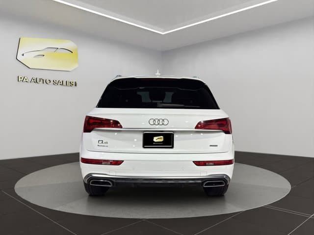 2022 Audi Q5 S line Premium Plus