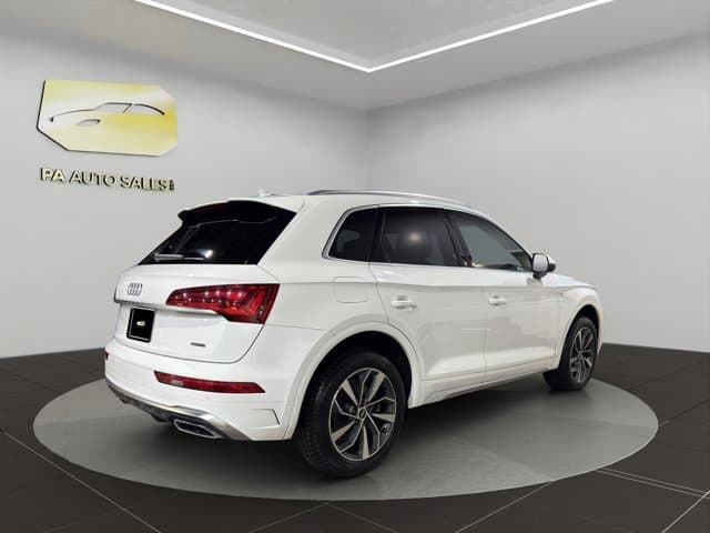 2022 Audi Q5 S line Premium Plus