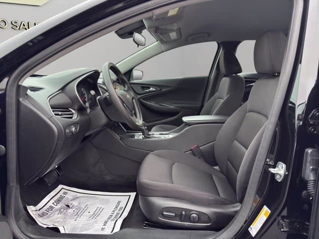 2025 Chevrolet Malibu LT