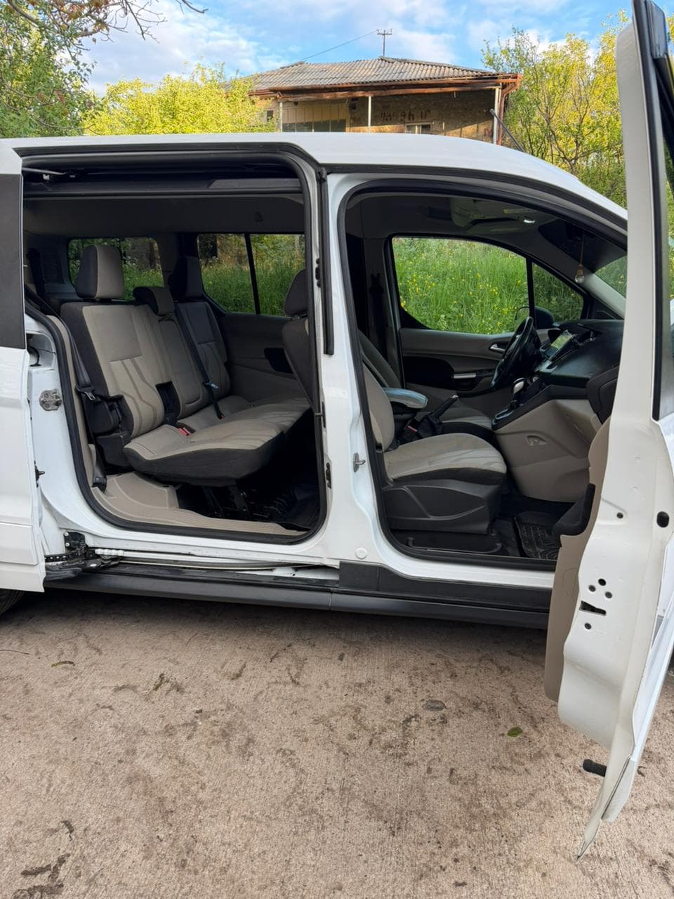 2015 Ford E-Transit